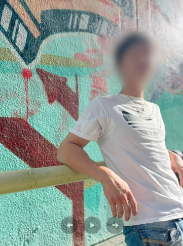 鮎川　しおん (29) 女性向け風俗マッシュルーム / 出張性感マッサージ