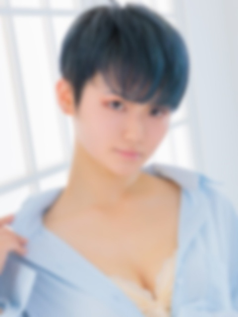ひびき (23) BOYISH / レズビアン