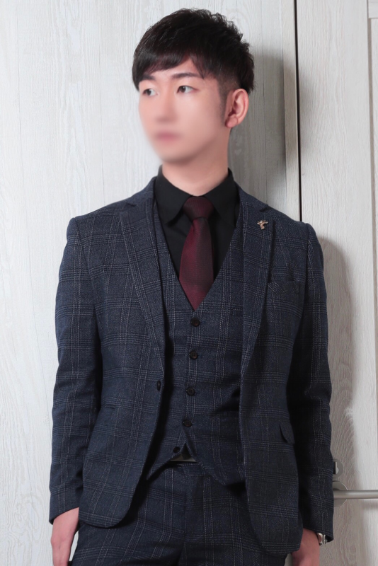 あきと (30) Escort Osaka / 出張性感マッサージ