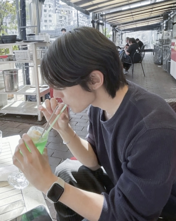 シオン (24) 大阪 萬天堂 / 出張性感マッサージ