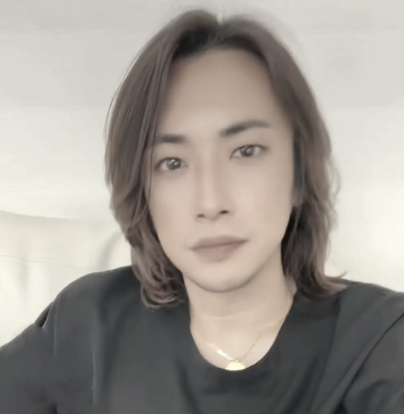 ファッションデザイナー徳井 晴矢 () DERSIRE TOKYO / 出張性感マッサージ