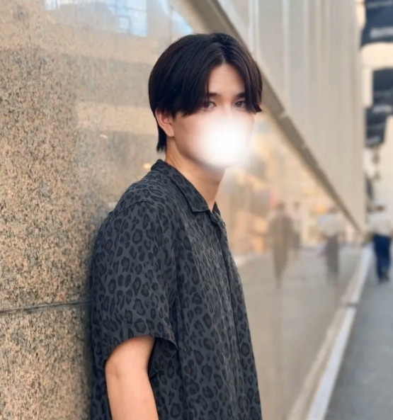 ヘッドスパの達人 古賀 侑里 () DERSIRE TOKYO / 出張性感マッサージ