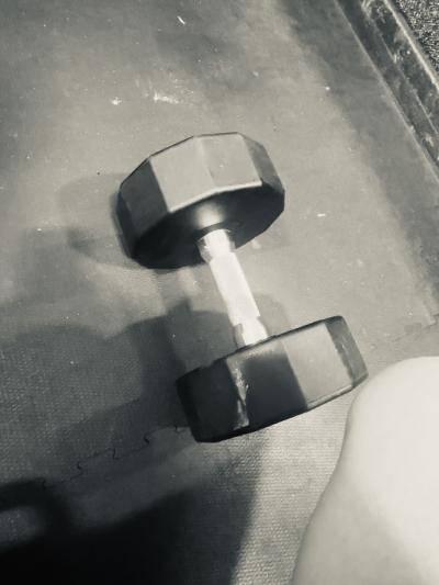 ティナ (25) 沖縄 萬天堂 / 出張性感マッサージ