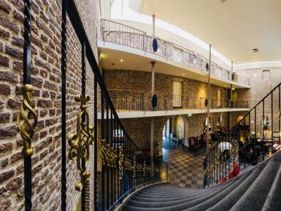 椎名 (52) 東京 萬天堂 / 出張性感マッサージ