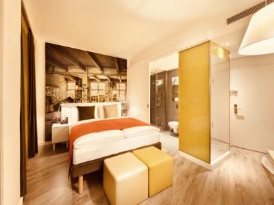 椎名 (52) 東京 萬天堂 / 出張性感マッサージ