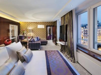 椎名 (52) 東京 萬天堂 / 出張性感マッサージ