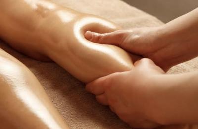 詩音 (40) 大阪 萬天堂 / 出張性感マッサージ